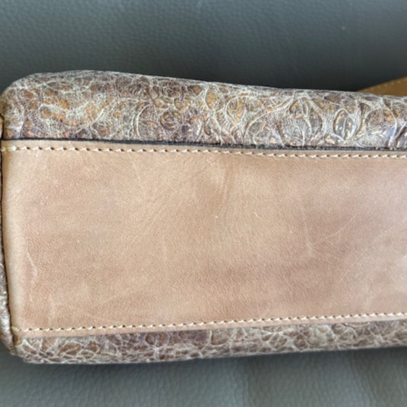 PATRICIA NASH Ferrara-Frame med. sz satchel purse Italian leather taupe gold - Picture 10 of 16